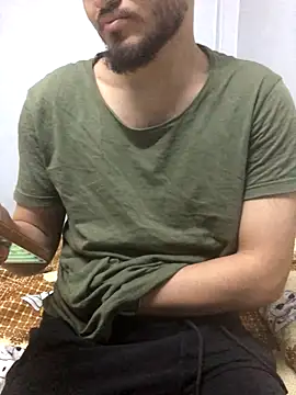 Snapshot of Arabian-B chatting on October 16, 2025, 12:11 am Arabian-B online show from October 16, 2025, 12:11 am