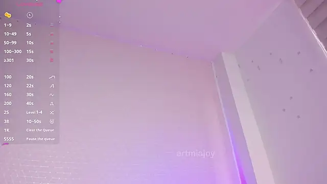 artmiaa online show from November 24, 2025, 12:38 pm