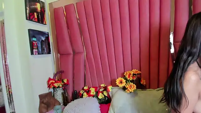 Snapshot of Prety_Nany chatting on April 3, 2026, 1:20 pm Prety Nany online show from April 3, 2026, 1:20 pm