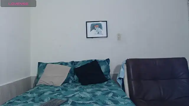 agata 22 online show from April 10, 2026, 3:23 am