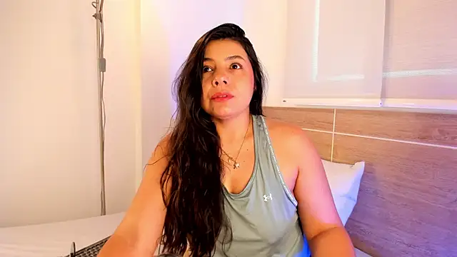 Snapshot of miaa_daniels chatting on May 23, 2026, 4:22 pm miaa daniels online show from May 23, 2026, 4:22 pm