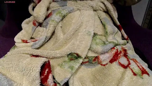 vaders daughter online show from December 2, 2024, 7:16 pm