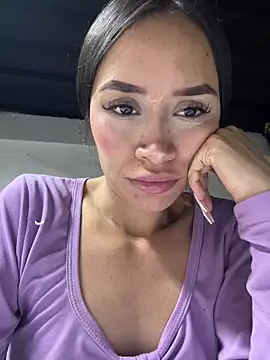 Snapshot of Kim_ev chatting on March 12, 2025, 4:41 am Kim ev online show from March 12, 2025, 4:41 am