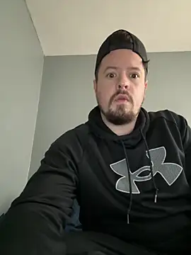 Snapshot of husband4555 chatting on February 23, 2026, 4:15 pm husband4555 online show from February 23, 2026, 4:15 pm