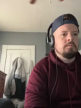 Snapshot of husband4555 chatting on March 20, 2026, 2:22 pm husband4555 online show from March 20, 2026, 2:22 pm