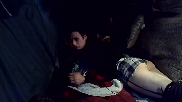 Snapshot of cdressupdiva chatting on December 20, 2024, 5:14 am cdressupdiva online show from December 20, 2024, 5:14 am