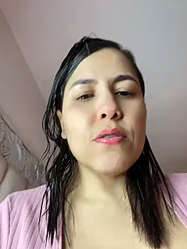 manuela star online show from June 11, 2026, 12:32 am