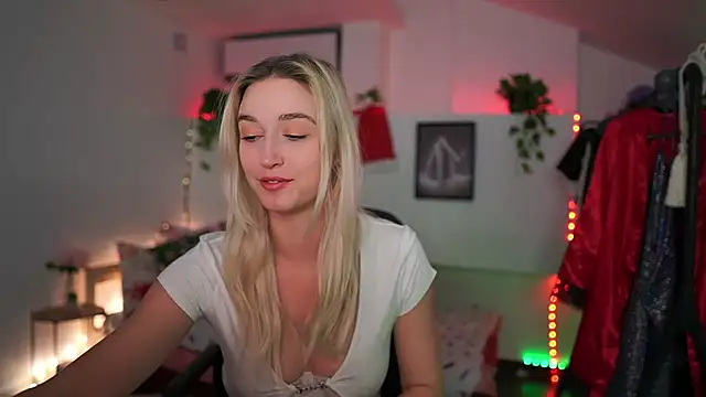 Snapshot of Alexis___Texas chatting on December 11, 2024, 7:57 pm Alexis Texas online show from December 11, 2024, 7:57 pm