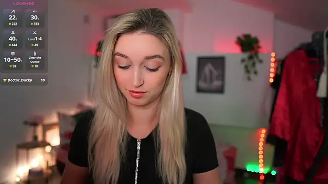 Snapshot of Alexis___Texas chatting on December 13, 2024, 7:10 pm Alexis Texas online show from December 13, 2024, 7:10 pm