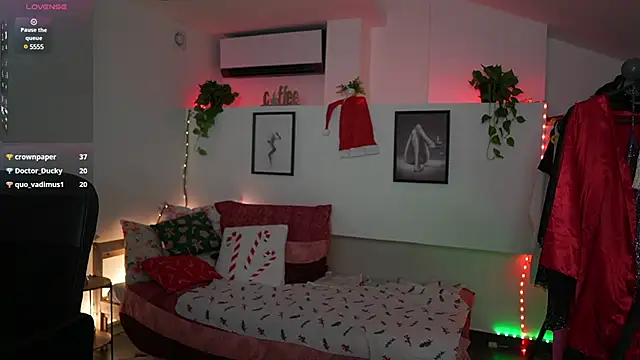 Snapshot of Alexis___Texas chatting on December 14, 2024, 2:31 pm Alexis Texas online show from December 14, 2024, 2:31 pm