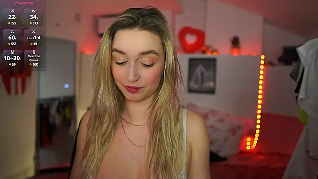 Snapshot of Alexis___Texas chatting on March 12, 2025, 10:50 pm Alexis Texas online show from March 12, 2025, 10:50 pm