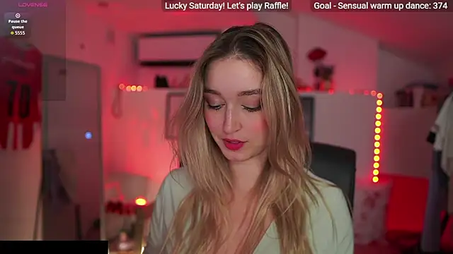 Snapshot of Alexis___Texas chatting on November 22, 2025, 2:38 pm Alexis Texas online show from November 22, 2025, 2:38 pm