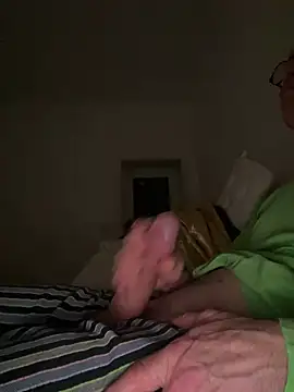 Frank22xx online show from February 13, 2026, 9:55 pm