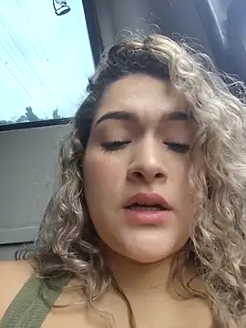 Sara smiiith211 online show from March 6, 2026, 4:25 pm