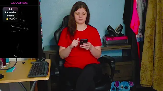 TreeJeanne online show from December 20, 2025, 4:03 pm