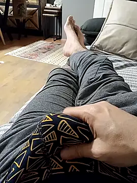 xozox online show from February 14, 2026, 11:34 pm