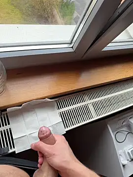 Snapshot of Siggidc2n chatting on February 13, 2026, 2:35 pm Siggidc2n online show from February 13, 2026, 2:35 pm