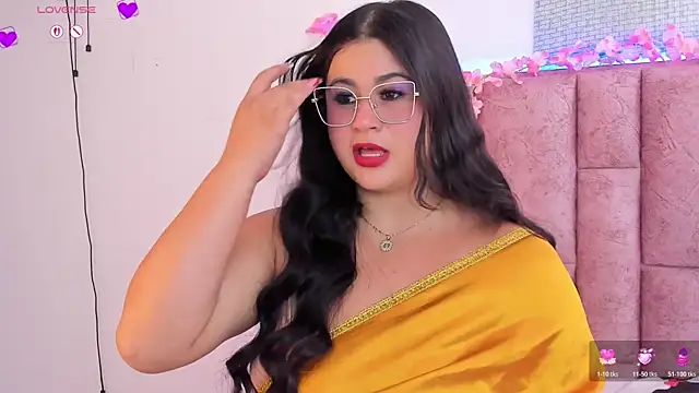 miahkumar online show from May 18, 2026, 1:50 pm