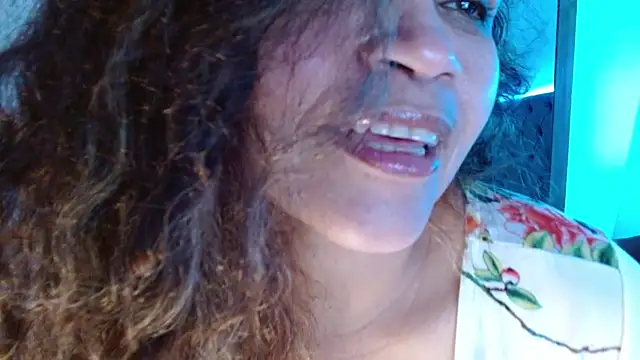 Alma Sexyy online show from February 24, 2025, 5:00 am