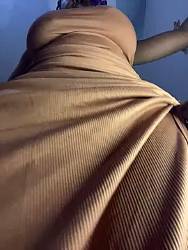 Snapshot of Cherrytowild chatting on February 14, 2026, 11:51 am Cherrytowild online show from February 14, 2026, 11:51 am