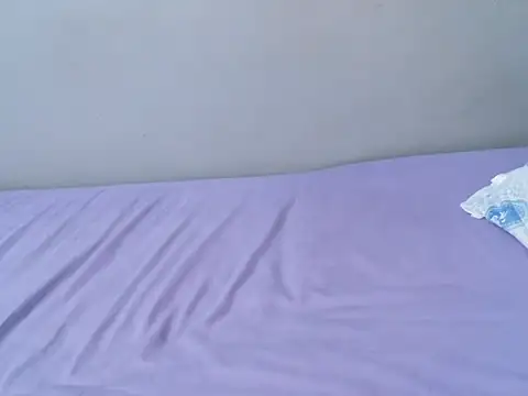 femaqueen online show from March 3, 2026, 8:42 am