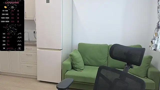 Lechery boy online show from April 18, 2026, 12:31 pm