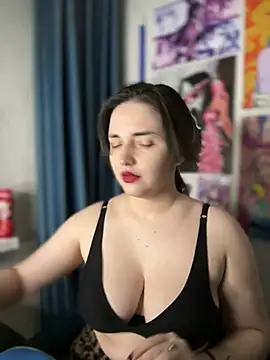 HoneySweetBee online show from February 26, 2026, 3:55 pm