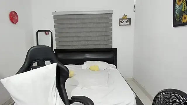 corzoethan online show from December 2, 2025, 11:00 pm