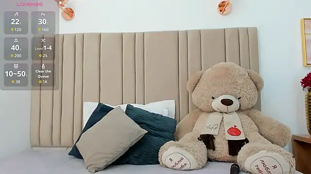 izadii online show from February 21, 2026, 6:53 pm