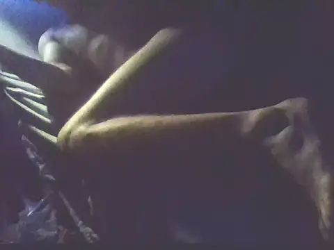 Snapshot of Bigheadxxx1 chatting on February 11, 2026, 12:37 am Bigheadxxx1 online show from February 11, 2026, 12:37 am