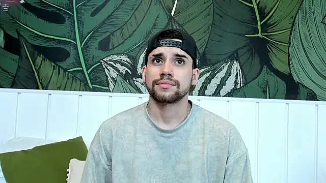 Mike montoya1 online show from November 28, 2025, 5:48 pm