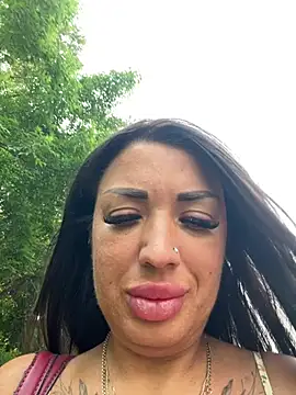 RuslanaXX online show from June 18, 2026, 4:35 am