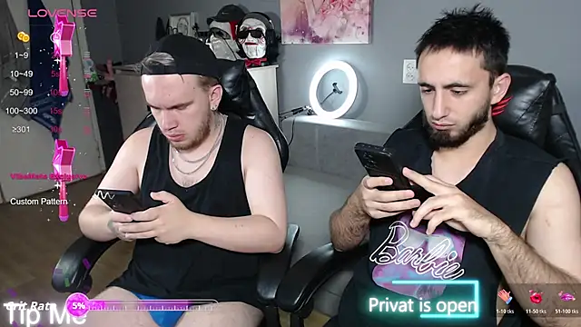 mikienn online show from October 18, 2025, 11:00 am