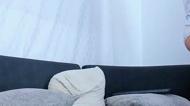 Snapshot of NoahhBrown chatting on January 9, 2026, 8:43 pm NoahhBrown online show from January 9, 2026, 8:43 pm