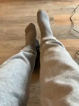 footsy35 online show from March 31, 2026, 8:04 am