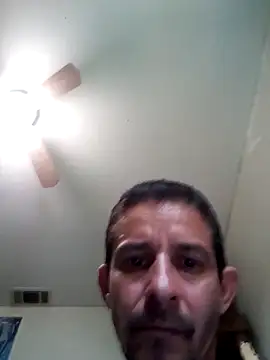 Snapshot of LongDickZee562 chatting on February 22, 2025, 11:57 pm LongDickZee562 online show from February 22, 2025, 11:57 pm