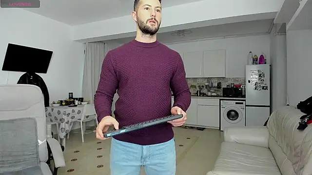 ZackFraser online show from October 8, 2025, 5:38 am