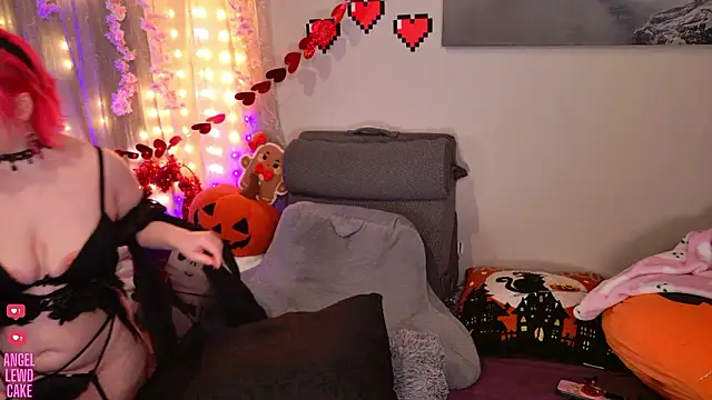 Snapshot of Angel-Lewd-Cake chatting on February 15, 2026, 7:51 am Angel-Lewd-Cake online show from February 15, 2026, 7:51 am