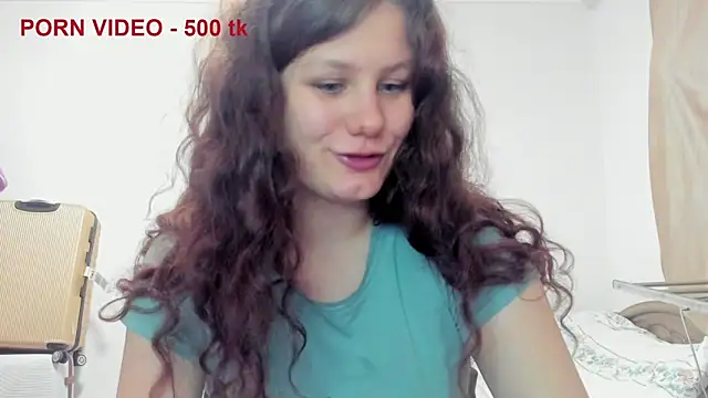 Snapshot of Charlotte_wow chatting on June 12, 2026, 6:18 pm Charlotte wow online show from June 12, 2026, 6:18 pm