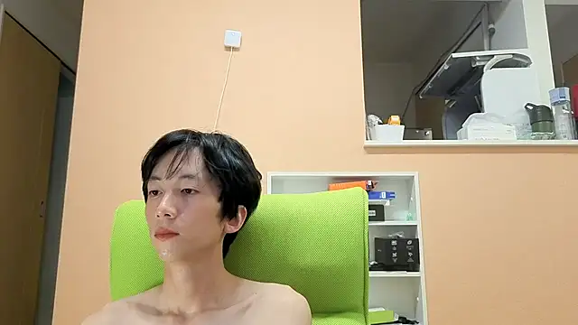 Snapshot of freeeeeessssss111 chatting on November 4, 2025, 4:11 am freeeeeessssss111 online show from November 4, 2025, 4:11 am