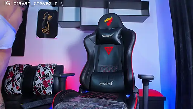 Snapshot of innsolemnia chatting on January 18, 2025, 4:26 am innsolemnia online show from January 18, 2025, 4:26 am