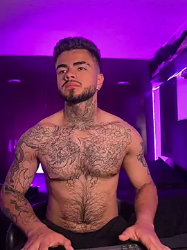 Snapshot of innsolemnia chatting on September 29, 2025, 8:52 am innsolemnia online show from September 29, 2025, 8:52 am