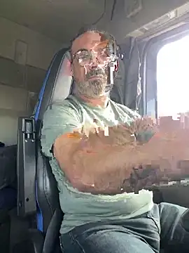 Snapshot of dzhakar chatting on September 30, 2025, 11:26 am dzhakar online show from September 30, 2025, 11:26 am