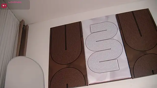 aidaadams online show from March 1, 2026, 11:34 am