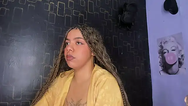 Alika01 online show from March 7, 2025, 3:49 pm