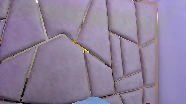 Kloe Candy1 online show from April 13, 2026, 5:57 am