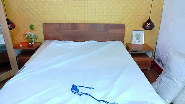 Snapshot of Mrs_booty chatting on January 12, 2025, 2:30 pm Mrs booty online show from January 12, 2025, 2:30 pm