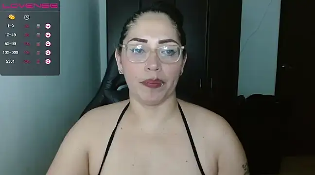 natashasmithe online show from December 13, 2024, 8:41 am