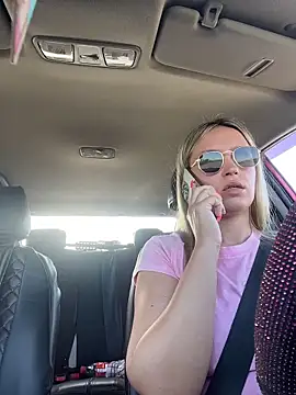 StasyWood online show from June 5, 2026, 1:45 am