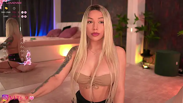 violettabunny03 online show from March 22, 2025, 12:06 am